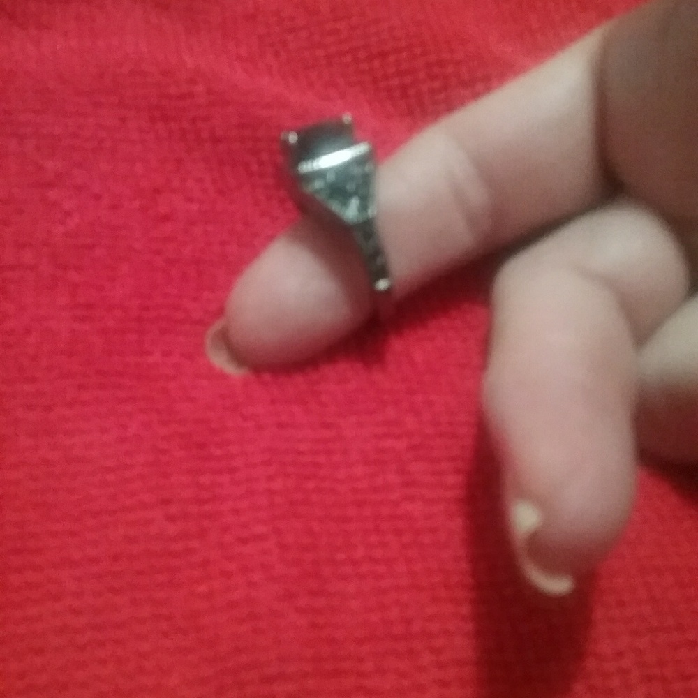 ●Hematite Black Rhinestone Ring - Picture 2 of 3